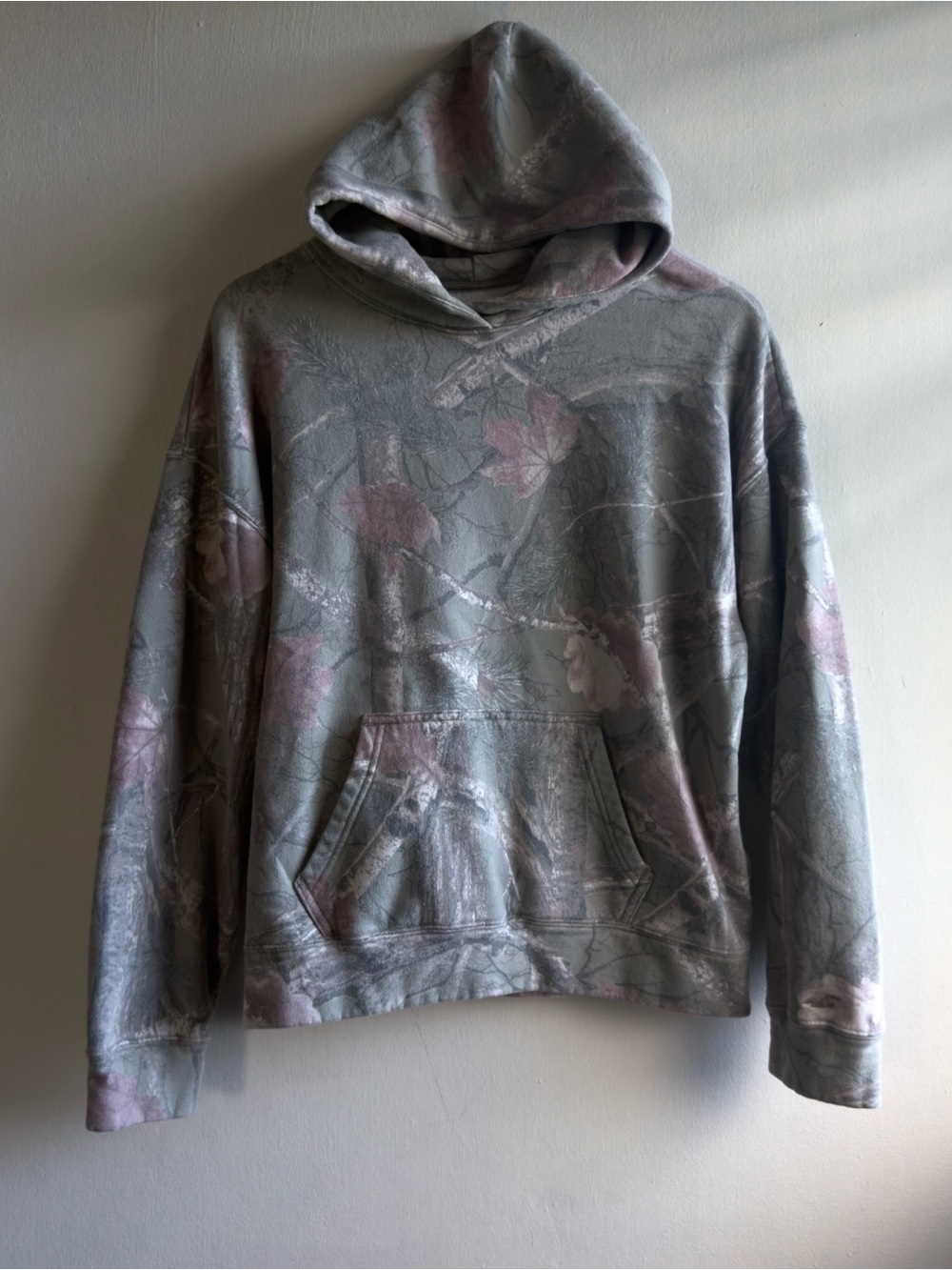 Hollister Co. Boxy Fit Real Tree Pink Camo Fleece Hoodie